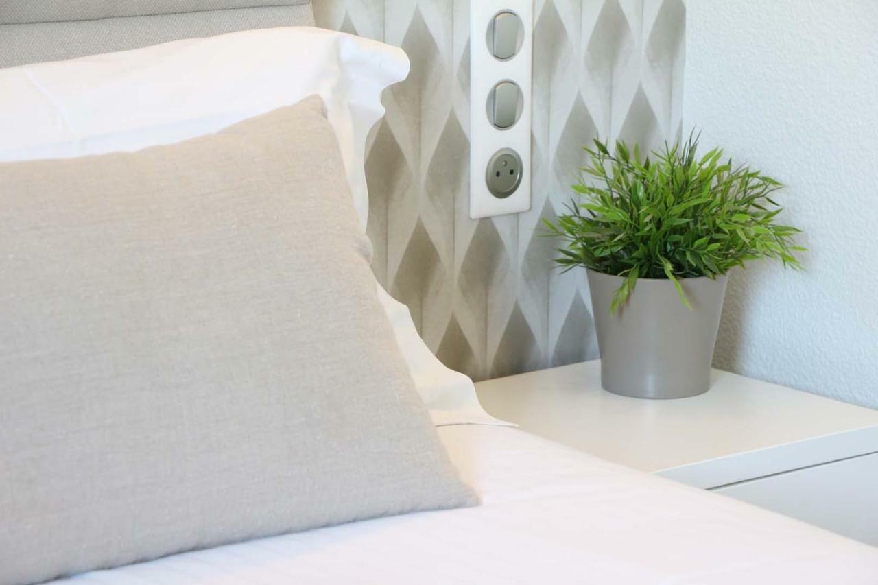Hotel L'Ortega - Rennes St Jacques Aeroport Сен-Жак-де-ла-Ланд Экстерьер фото